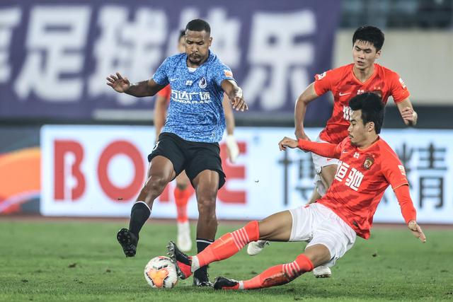 伤病连累的篮球天才，本·西蒙斯仅出战53.3%常规赛